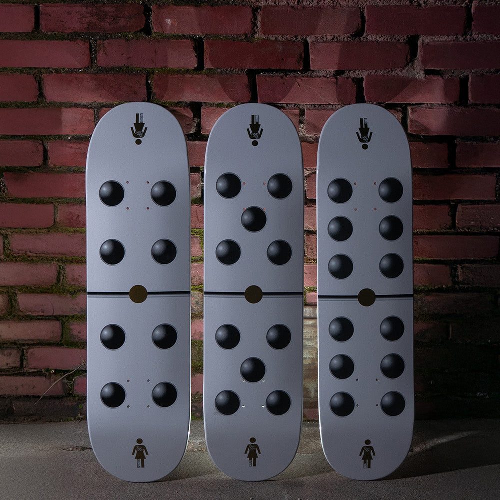 Dominos